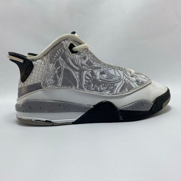 NIKE JORDAN Dub Zero White/Grey/Black Shoes Youth Size 12C - Picture 2 of 10